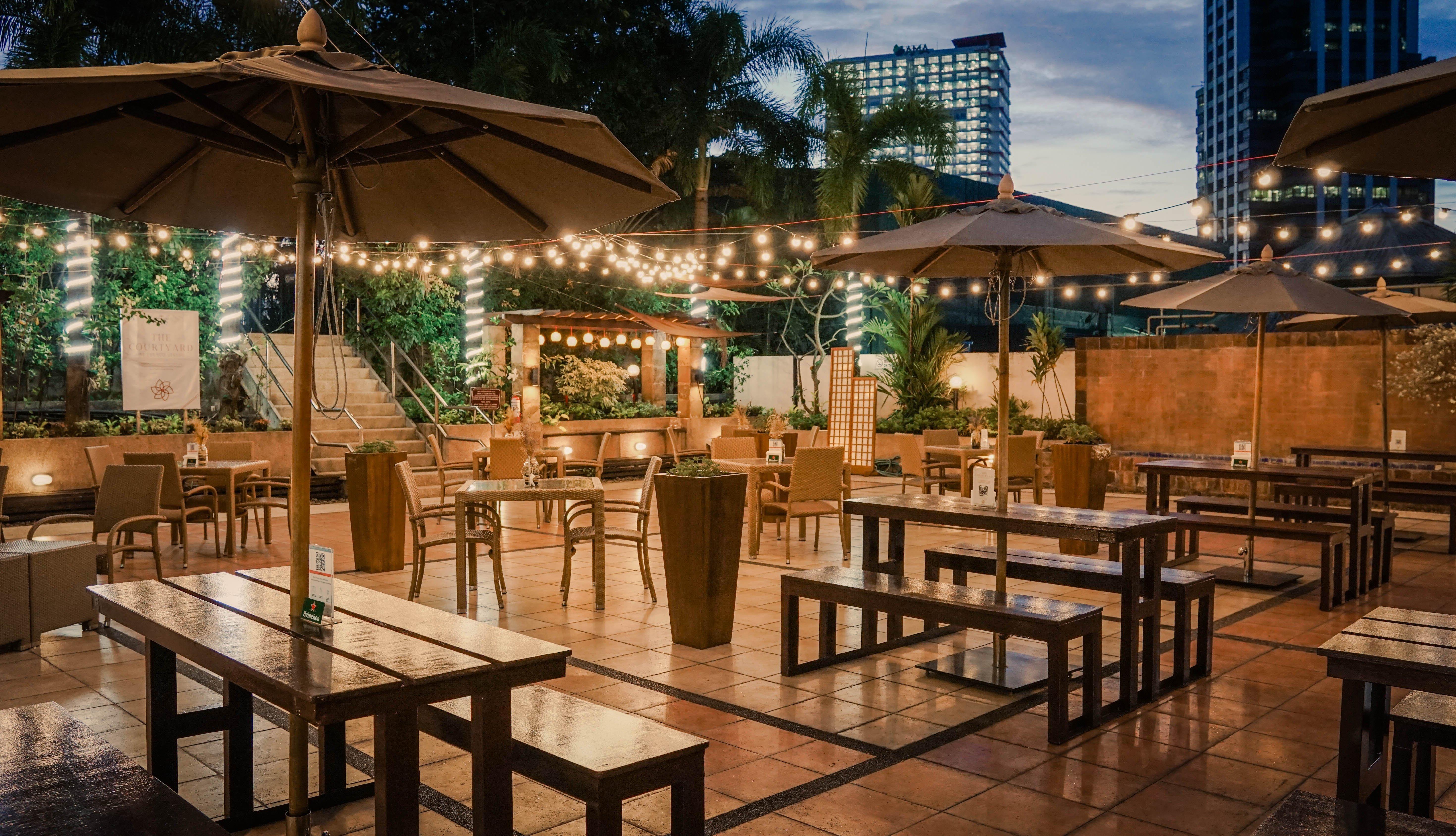 Crowne Plaza Manila Galleria By Ihg Pasig City Экстерьер фото