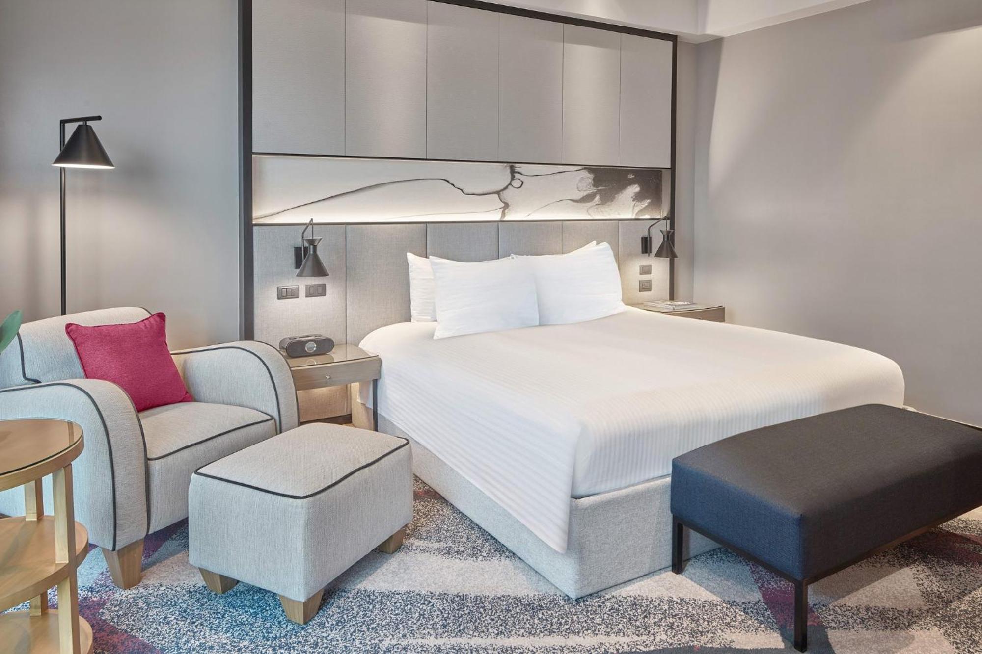 Crowne Plaza Manila Galleria By Ihg Pasig City Экстерьер фото