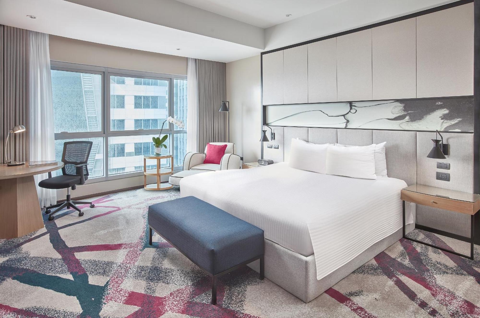 Crowne Plaza Manila Galleria By Ihg Pasig City Экстерьер фото