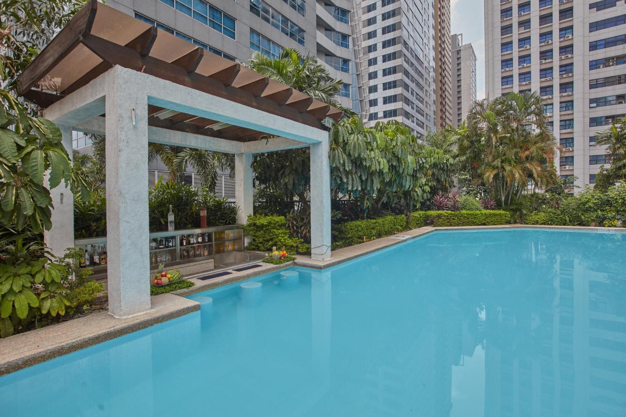 Crowne Plaza Manila Galleria By Ihg Pasig City Экстерьер фото